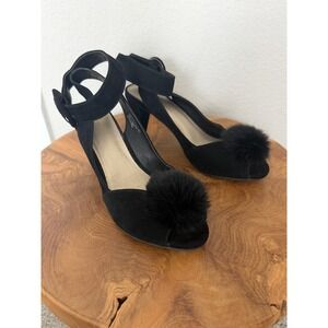 Seychelles Womens 7 Black Suede Ankle Strap Heels Rabbit Fur Pom Pom Shoes